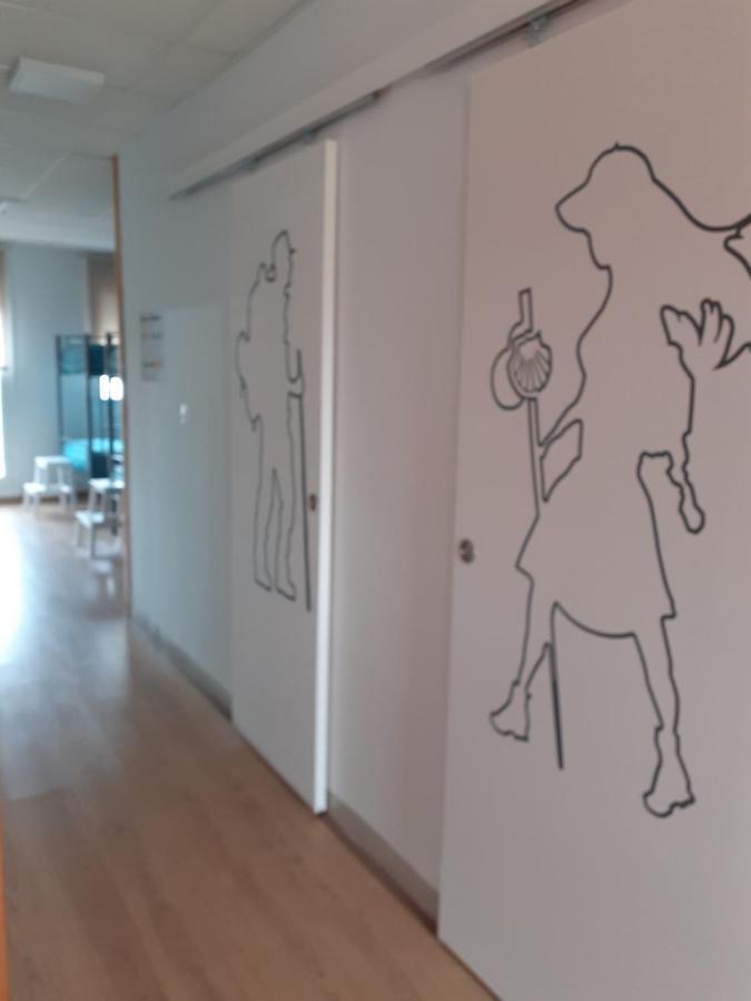 Albergue Lemavo Monforte De Lemos Bagian luar foto